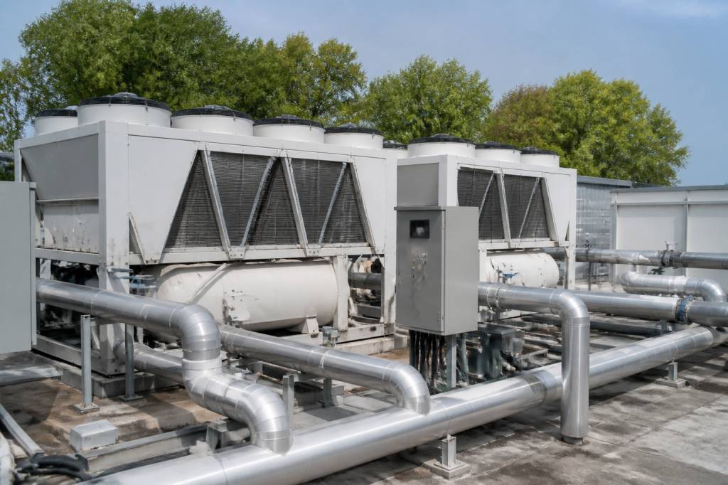 Pfas fluide frigorigène : usages industriels, émissions et enjeux environnementaux