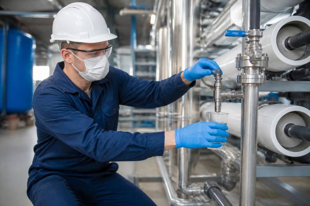 Pfas comment les eliminer : méthodes efficaces pour l’eau, les sols et les déchets
